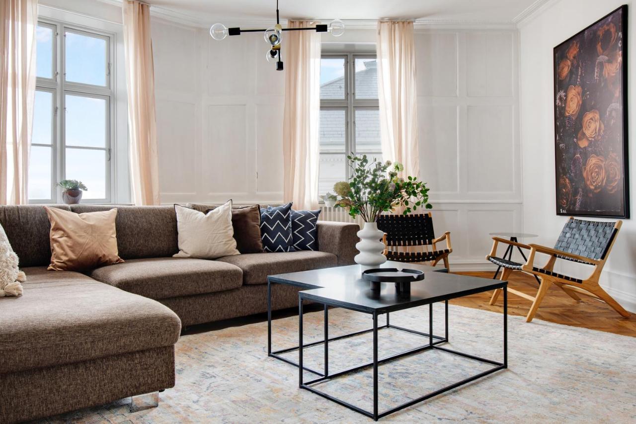 Apartment Sanders Square - Spacious Six-bedroom Near Amalienborg Copenhagen